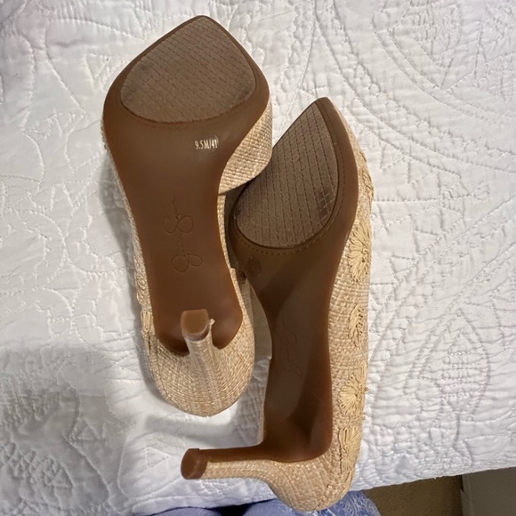 Jessica Simpson Neutral High Heels 9.5 - Picture 6 of 12